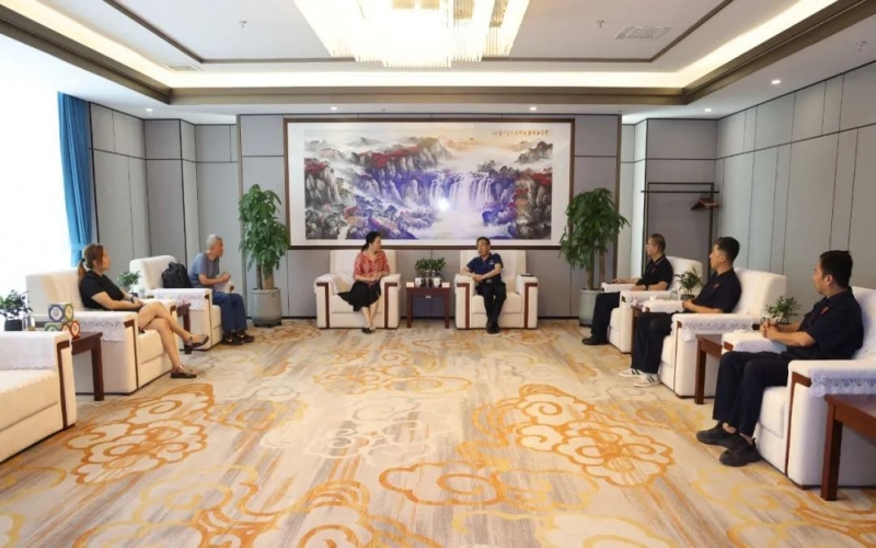 福建科杰起重机械有限公司董事长刘辉一行到星空体育体育官方网站集团座谈交流