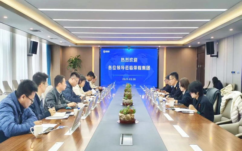 津南区科技局到星空体育体育官方网站集团调研 共推人工智能产教融合发展