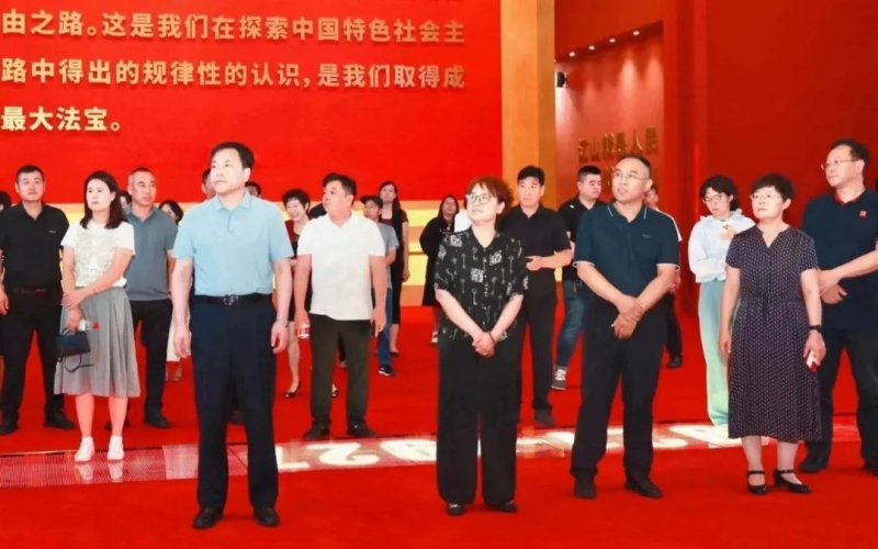 “以人大代表之为助力文化传承发展”现场教学活动走进星空体育体育官方网站集团