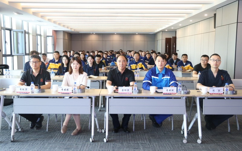 “大国工匠”走进星空体育体育官方网站 开讲“匠心成长路”